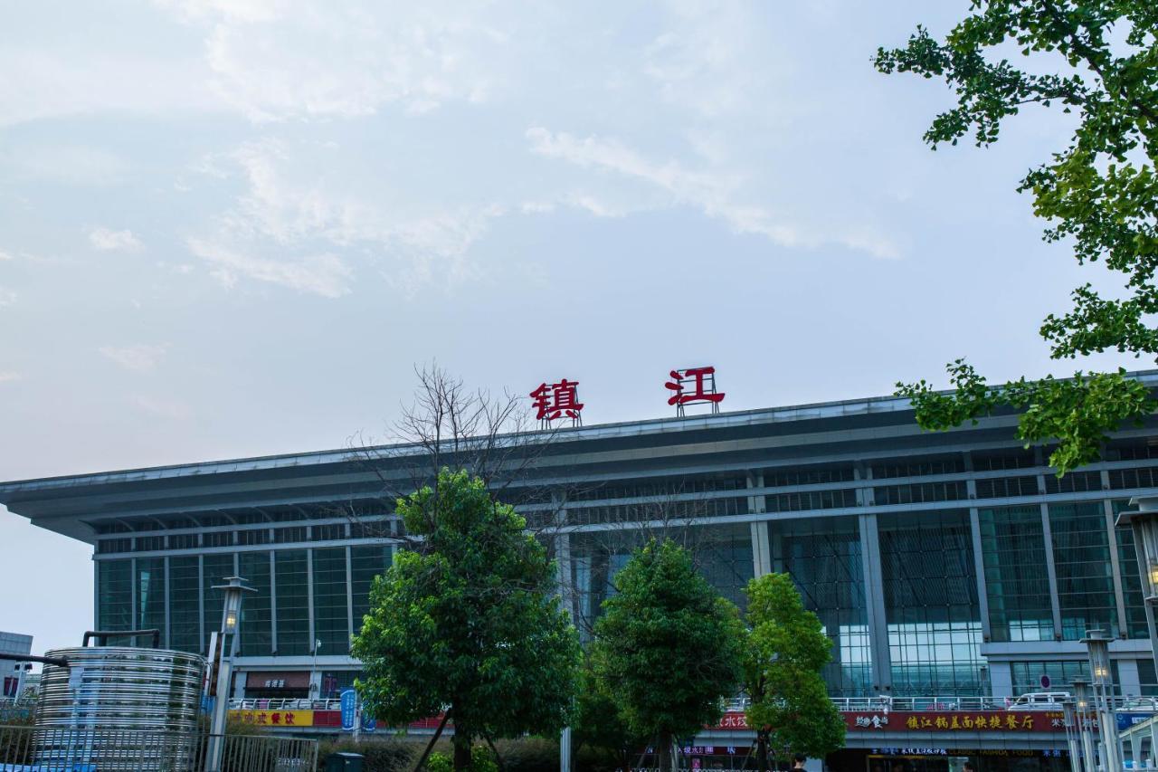 Metropolo, Zhenjiang, Railway Station Wanda Plaza Zhenjiang (Jiangsu) Exterior foto
